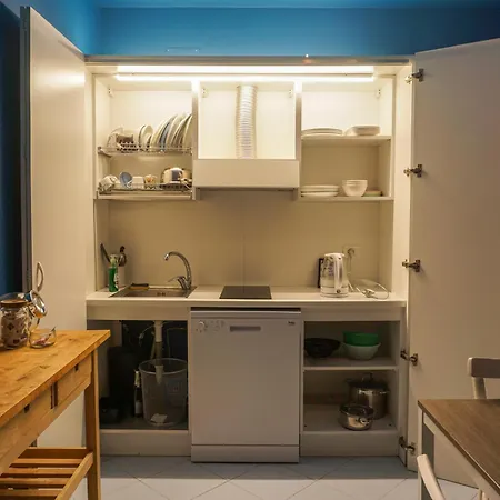 Tarshito Gallery House Maison d'hôtes 4*