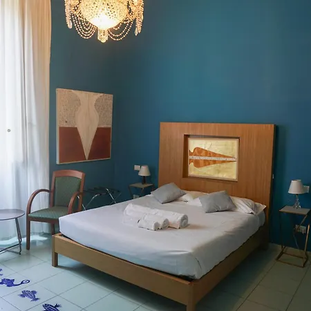 Tarshito Gallery House Rome