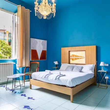 Tarshito Gallery House 4* Rome