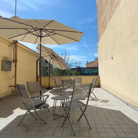 Tarshito Gallery House 4* Rome