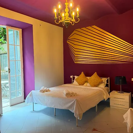 Pensjonat Tarshito Gallery House