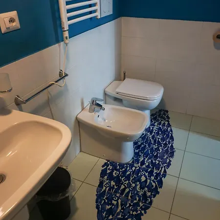Tarshito Gallery House 4* Roma