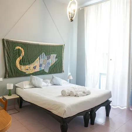 Tarshito Gallery House Affittacamere